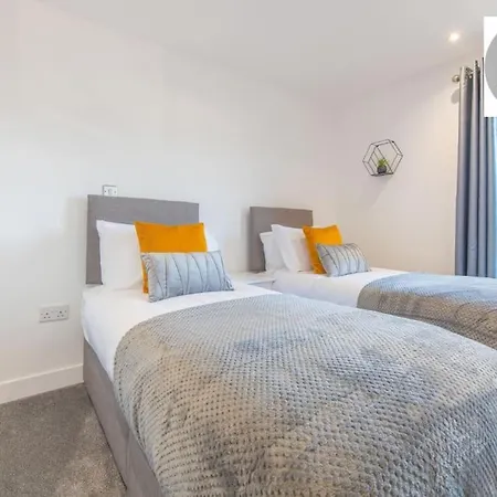 ✪leisure Stay✪relocation Or Business Stay✪1bed - Free Secure Parking Space *