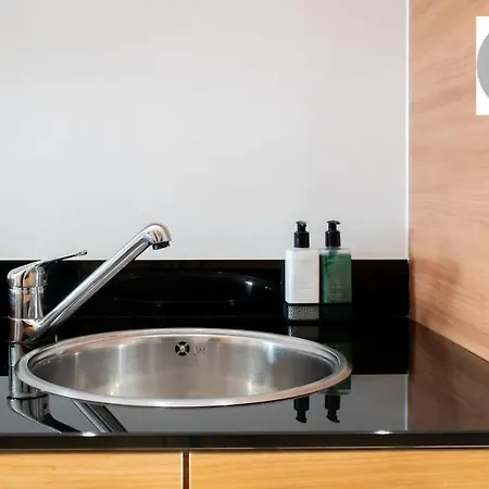 Daire ✪leisure Stay✪relocation Or Business Stay✪1bed - Free Secure Parking Space *