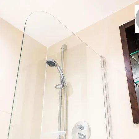 ✪leisure Stay✪relocation Or Business Stay✪1bed - Free Secure Parking Space