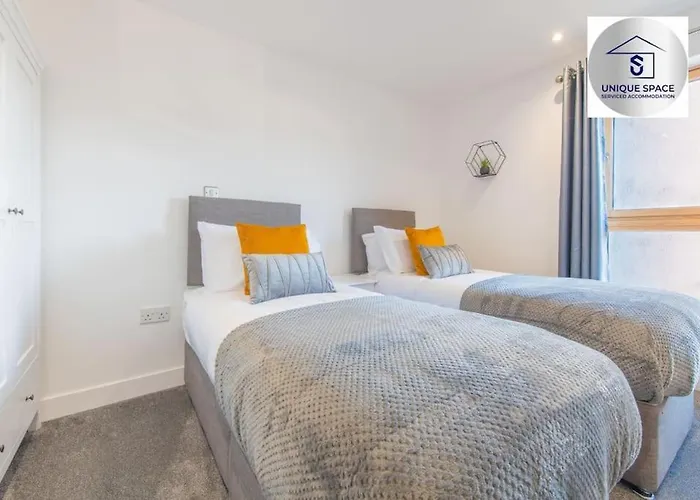 ✪leisure Stay✪relocation Or Business Stay✪1bed - Free Secure Parking Space *