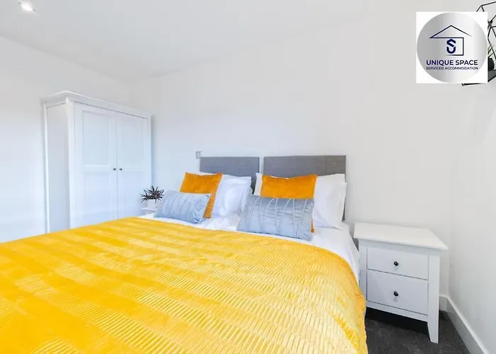 ✪leisure Stay✪relocation Or Business Stay✪1bed - Free Secure Parking Space Appartement