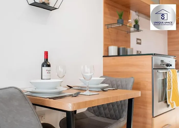 Appartement ✪leisure Stay✪relocation Or Business Stay✪1bed - Free Secure Parking Space