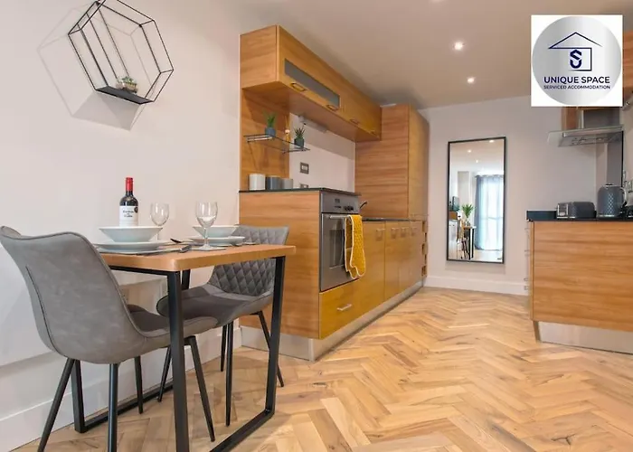 Appartement ✪leisure Stay✪relocation Or Business Stay✪1bed - Free Secure Parking Space *